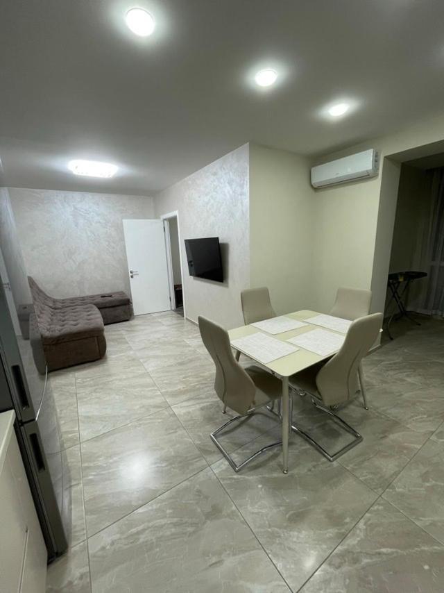 Apartment New Building In Center Dnipro Exterior photo